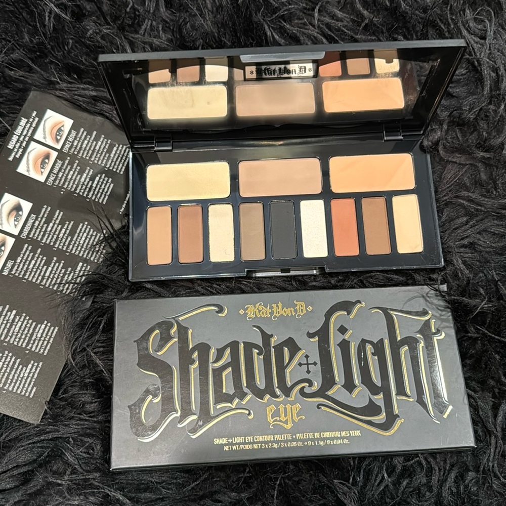 Kat Von D shade and light eye contour palette